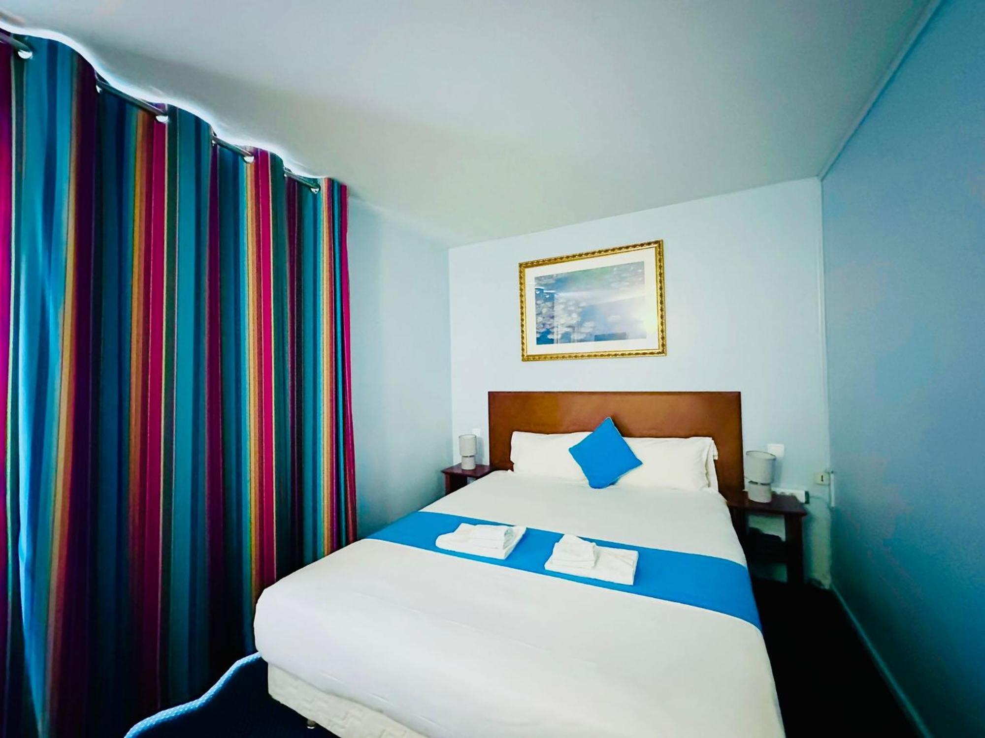 Hotel Bellevue Montmartre Paris Exterior photo